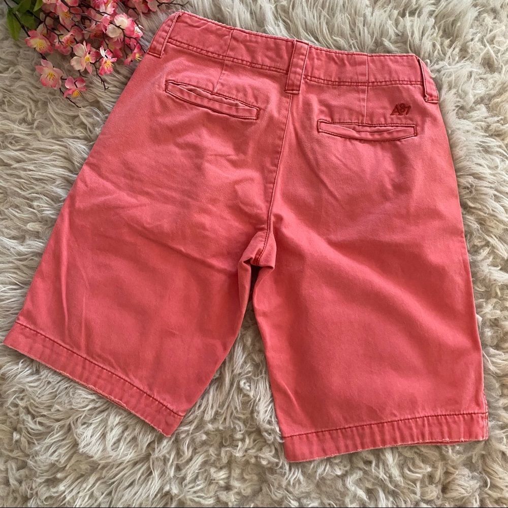 3/$20 | AEROPOSTALE Flat-Front Red Sunset Shorts, Size 27 - Picture 3 of 8